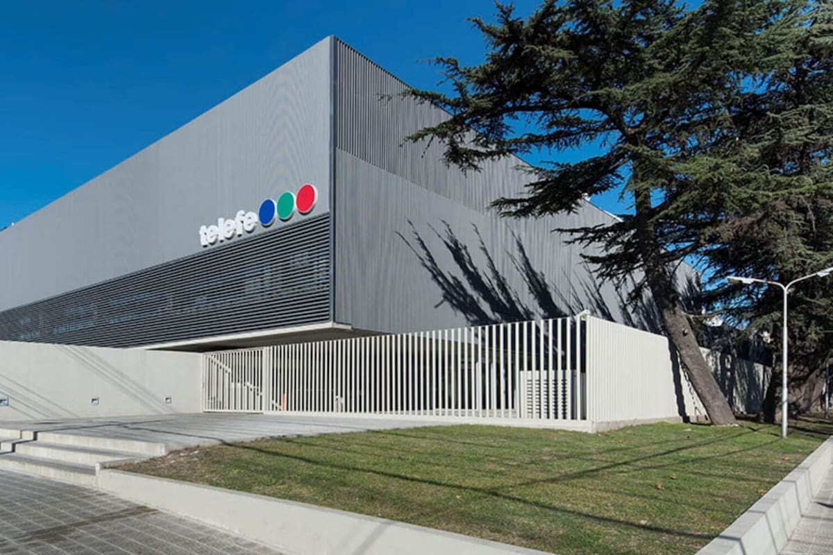 El grupo Paramount busca un comprador para su negocio en la región, su pretensión es obtener entre US$100 millones por la venta de sus negocios locales, que incluyen no solo a Telefe, sino también al canal chileno Chilevisión