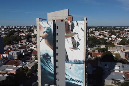 El Grupo Sismo obsequió a la ciudad de Mar del Plata el mural "Mensajeras" en 2024