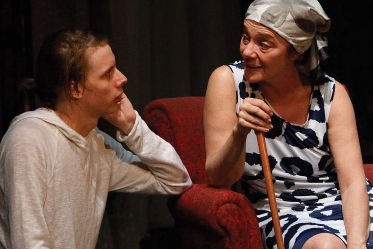 El grupo Teatro Líquido funciona como un vehículo de experimentación y creación colectiva.