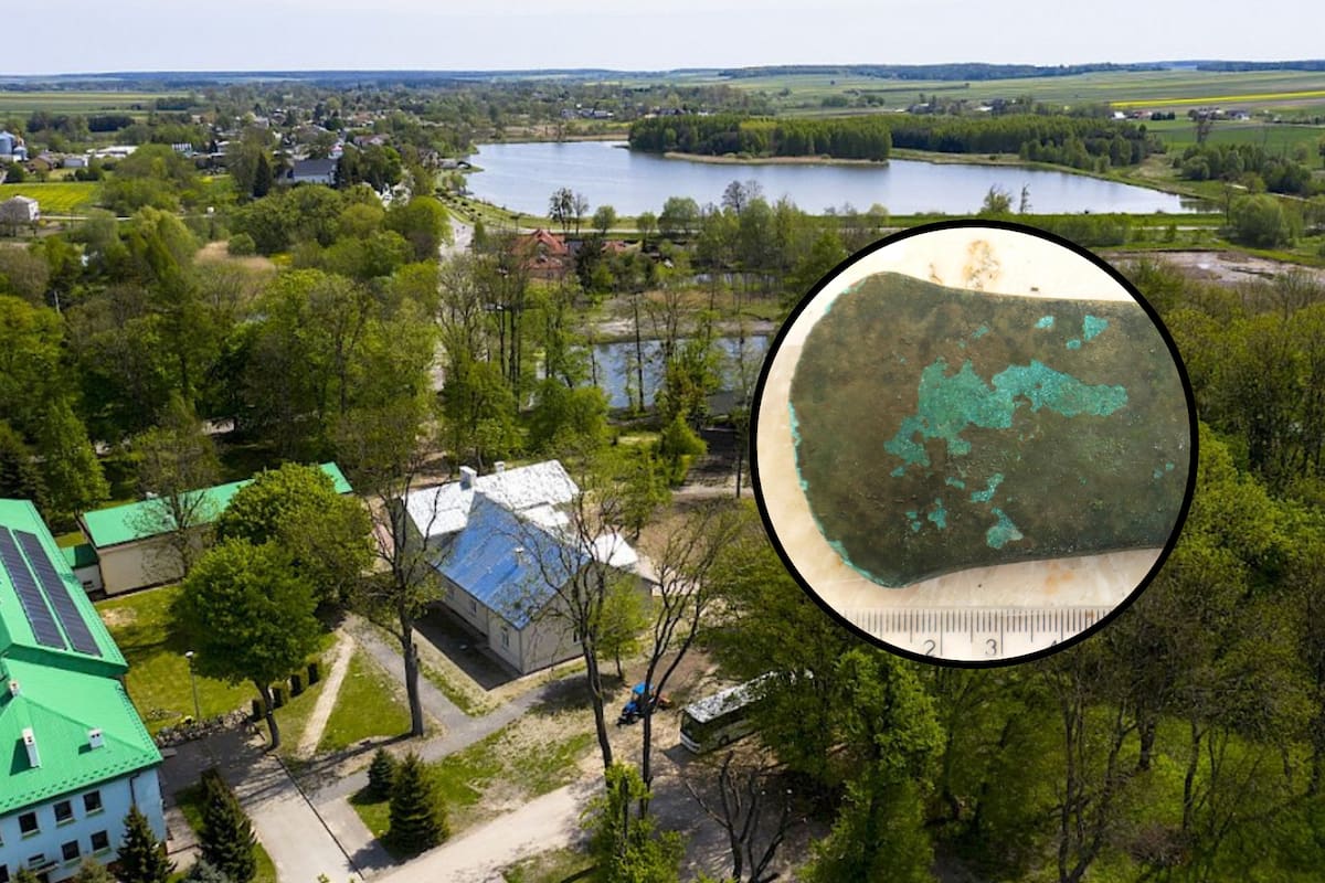 El hacha fue hallada en un pueblo llamado Siennica Różana en Polinia