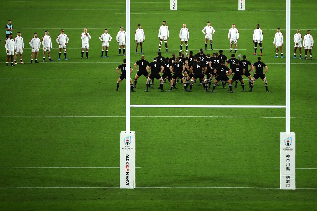 El Haka de los All Blacks y la respuesta de Inglaterra