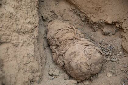 El hallazgo de los niños momificados sorprendió a los arqueólogos en Perú.