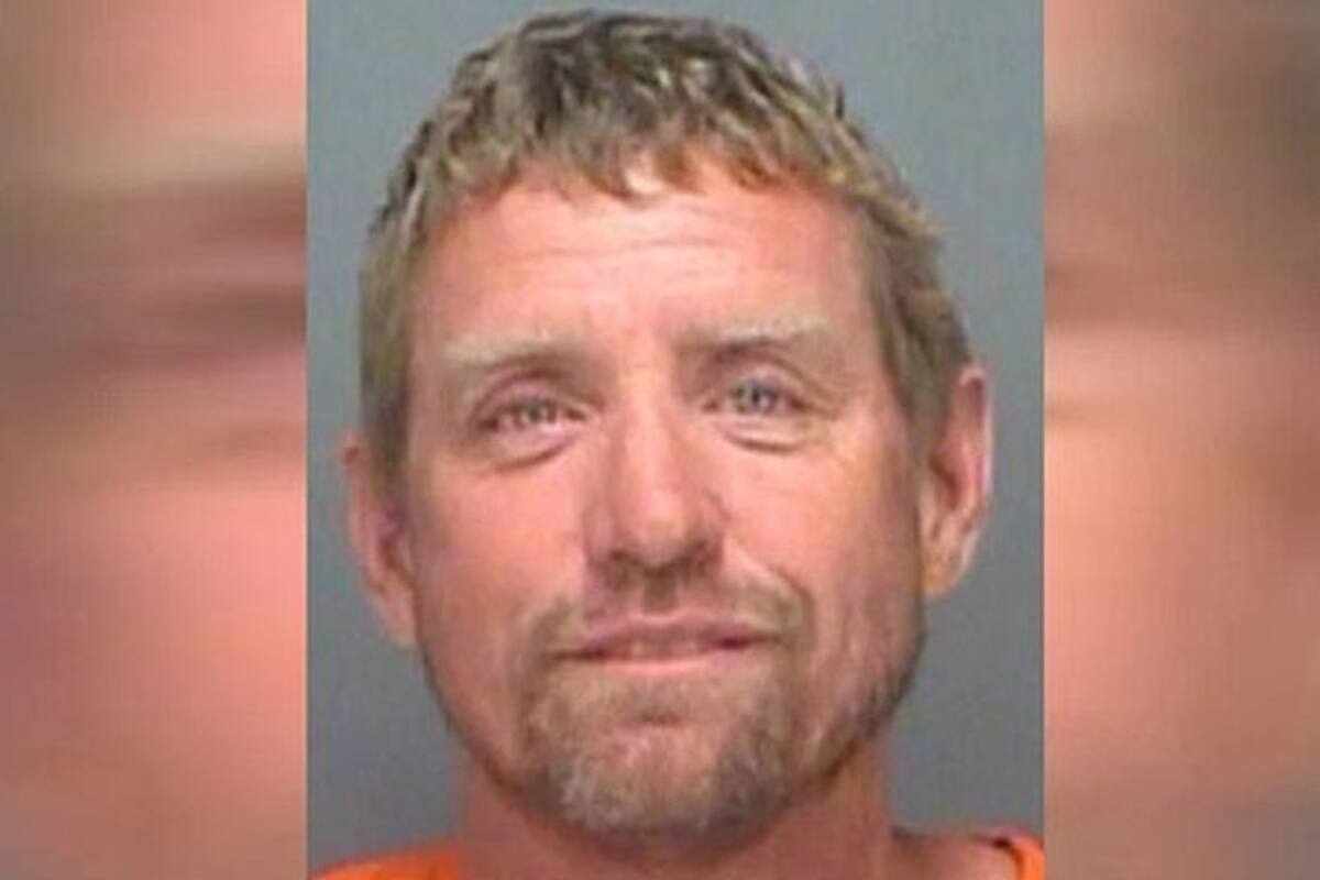 El hecho ocurrió en un restaurante y el acusado, que estaba aparentemente "intoxicado", dijo luego desconocer si estaba contagiado.