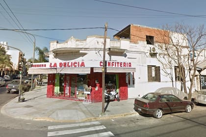 El hecho se produjo en el local "La Delicia" ubicado en la esquina de Avenida Directorio y la calle Andalgalá