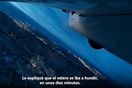 El helicóptero, yendo al rescate del Rosa Salvaje