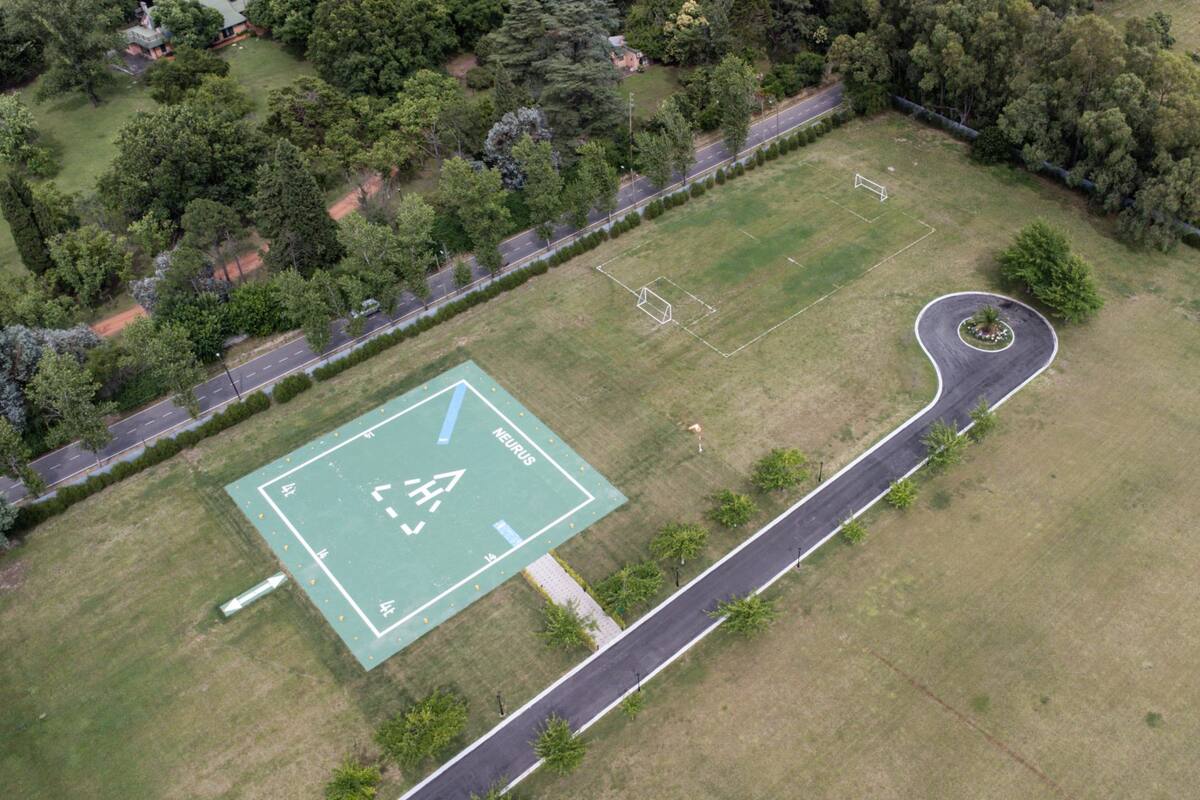 El helipuerto de la quinta de Villa Rosa que investiga la Justicia