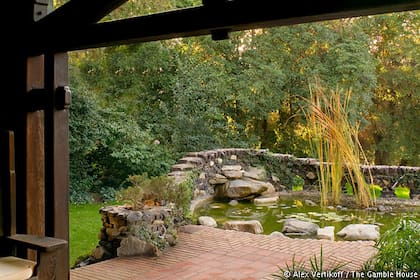 El hermoso patio trasero de Gamble House