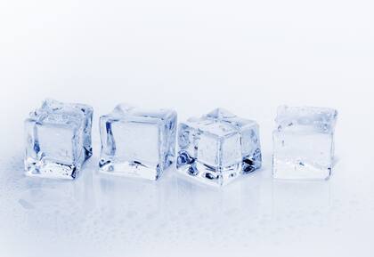 El hielo puede ser un aliado perfecto para tu rutina de belleza