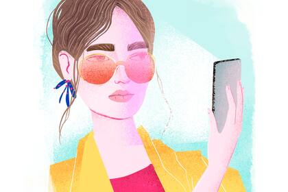 El high energy visible light de los dispositivos tecnológicos provoca daños en la piel como el de los rayos solares. Qué hacer para protegerse.