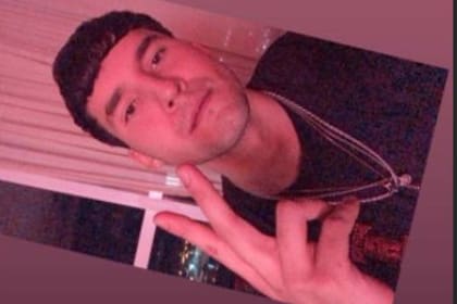 El hijo de Tinelli publicó sus imágenes con el nuevo look en sus historias de Instagram