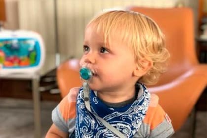 El hijo del conductor cumplirá dos años a fines de octubre.