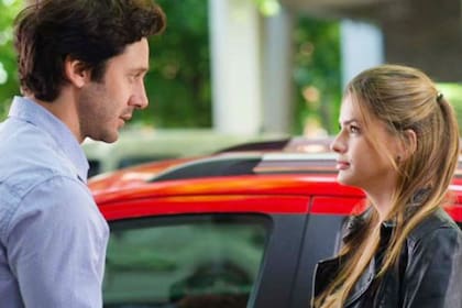 El hilo rojo, la película de la discordia