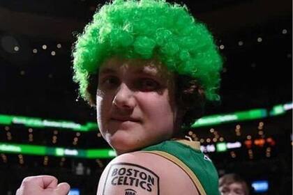 El hincha de los Boston Celtics que festejó antes de tiempo y se hizo un tatuaje de su equipo
