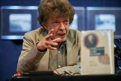 El historiador francés Pierre-Antoine Fabre en el Museo Mitre, en la presentación de "El arte del retrato", Louis Marin