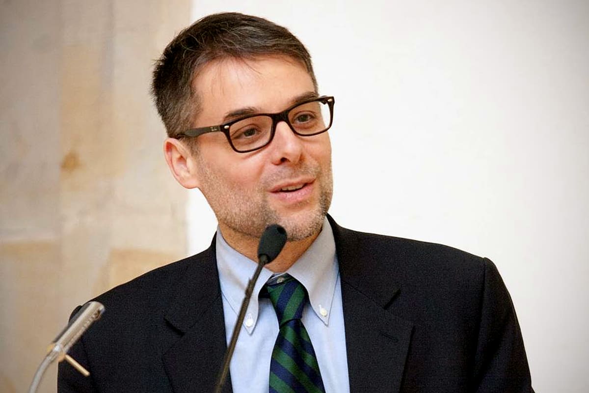 El historiador y teólogo Massimo Faggioli sostiene que el Papa debe explicar claramente a los norteamericanos qué se ha hecho hasta ahora y qué se piensa hacer sobre el escándalo de los abusos en ese país