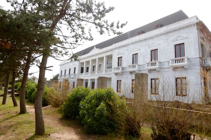 El histórico hotel de 1890 reabrió la temporada pasada como restaurante
