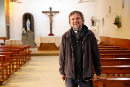 "El hogar de Cristo nació por la impotencia que nos daba no poder solucionar el problema de los pibes que estaban en adicción", dice