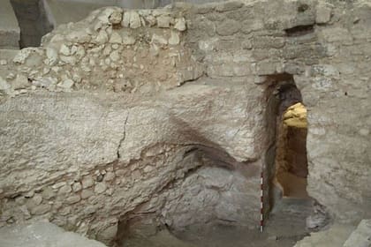 El hogar fue encontrado debajo del Convento de las Hermanas de Nazaret y el arqueólogo británico Ken Dark tiene indicios para asegurar que se trata de la casa donde Cristo pasó su infancia junto a sus padres