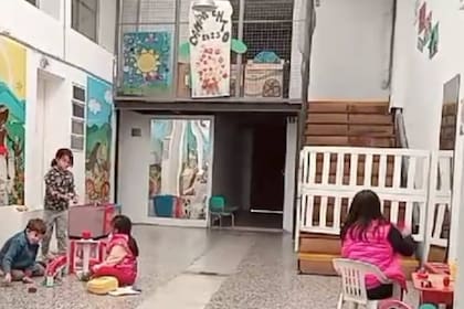 El Hogar Juanito se especializa en la revinculación de los niños con sus familias o referentes afectivos que no vulneraron sus derechos