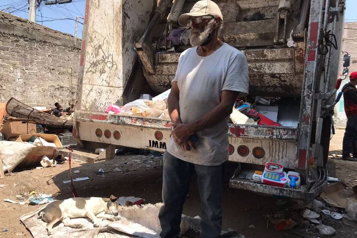 El hombre es ingeniero civil, experto en matematicas y políglota, pero un hecho de inseguridad cambió su vida para siempre (Foto Emilio Fernández/ El Universal)