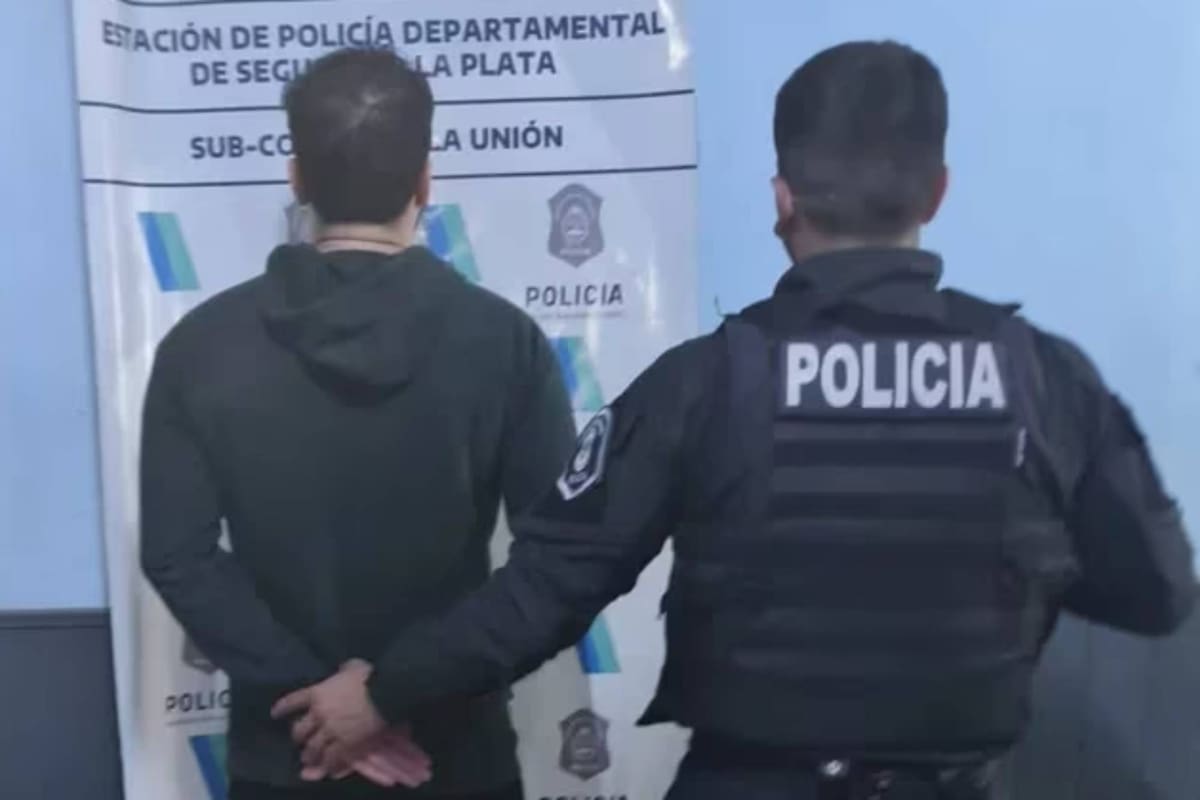El hombre fue detenido por Grooming, querer captar a menores con fines de abuso sexual a través del contacto vía medios digitales