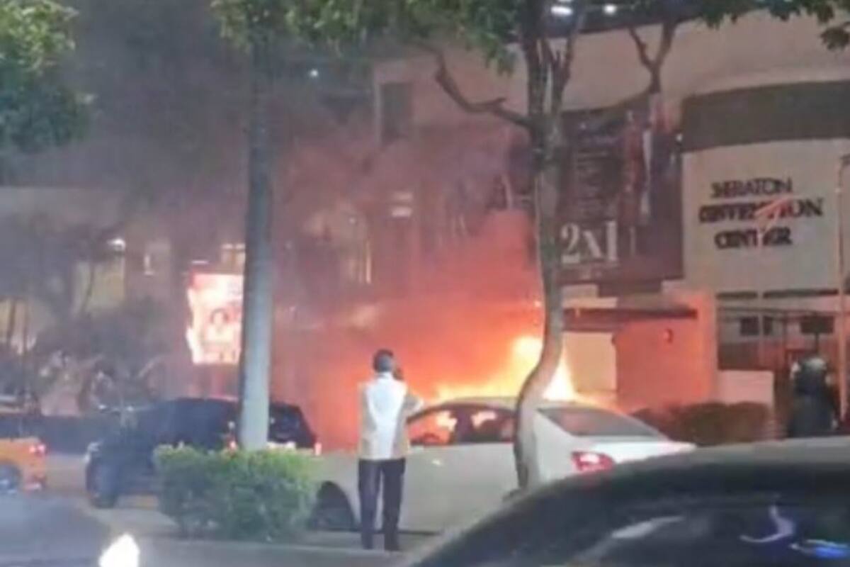 El hombre grababa justo al lado de la camioneta que estaba prendida fuego, y murió por la explosión