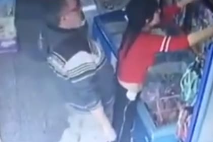 El hombre, identificado como Walter Giordano, se encuentra detenido