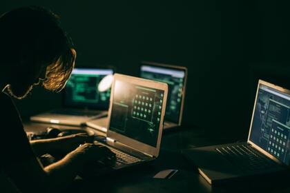 El hombre obtuvo 68 créditos de más de 40 bancos y los donó a entidades benéficas