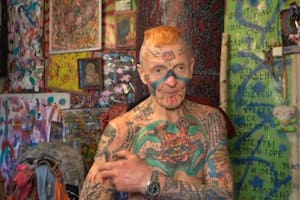 El hombre planea cubrir su cuerpo por completo.