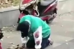 El hombre se fue solo hasta que su exnovia le habló (Foto: Captura de pantalla)