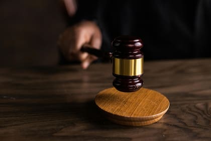 El hombre será sentenciado y juzgado por cuatro cargos lascivos y el fraude en la naturalización