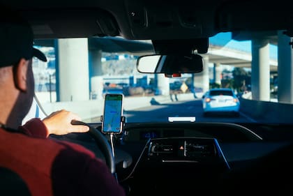 El hombre trabajaba de Uber cuando fue sorprendido por el ICE