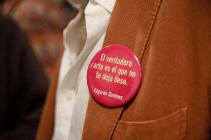 El homenaje al legado del artista Edgardo Giménez en forma de frase. "El verdadero arte es el que no te deja ileso"