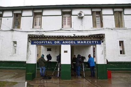 La entrada del hospital envuelto en la polémica
