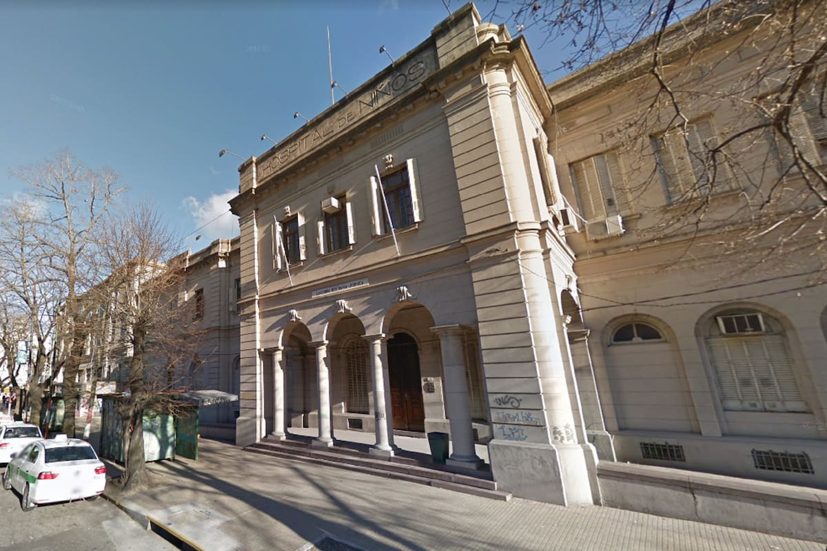 El Hospital de Niños de La Plata, donde estuvo internado más de un año un niño golpeado y abusado sexualmente por su padrastro