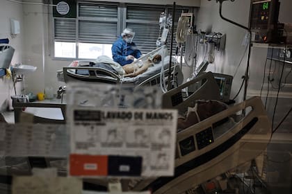 La Argentina es el quinto país del mundo con mayor número de enfermos de Covid-19 en cuidados intensivos