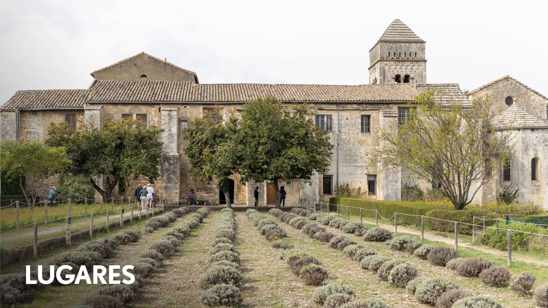 El hospital psiquiátrico solía fue monasterio hasta la Revolución Francesa.