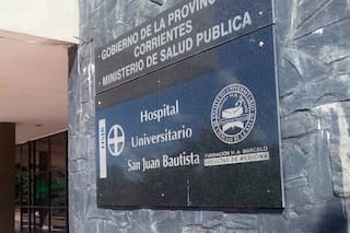 Entró al hospital por un dolor en el ojo y le descubrieron una infestación de gusanos en la cabeza