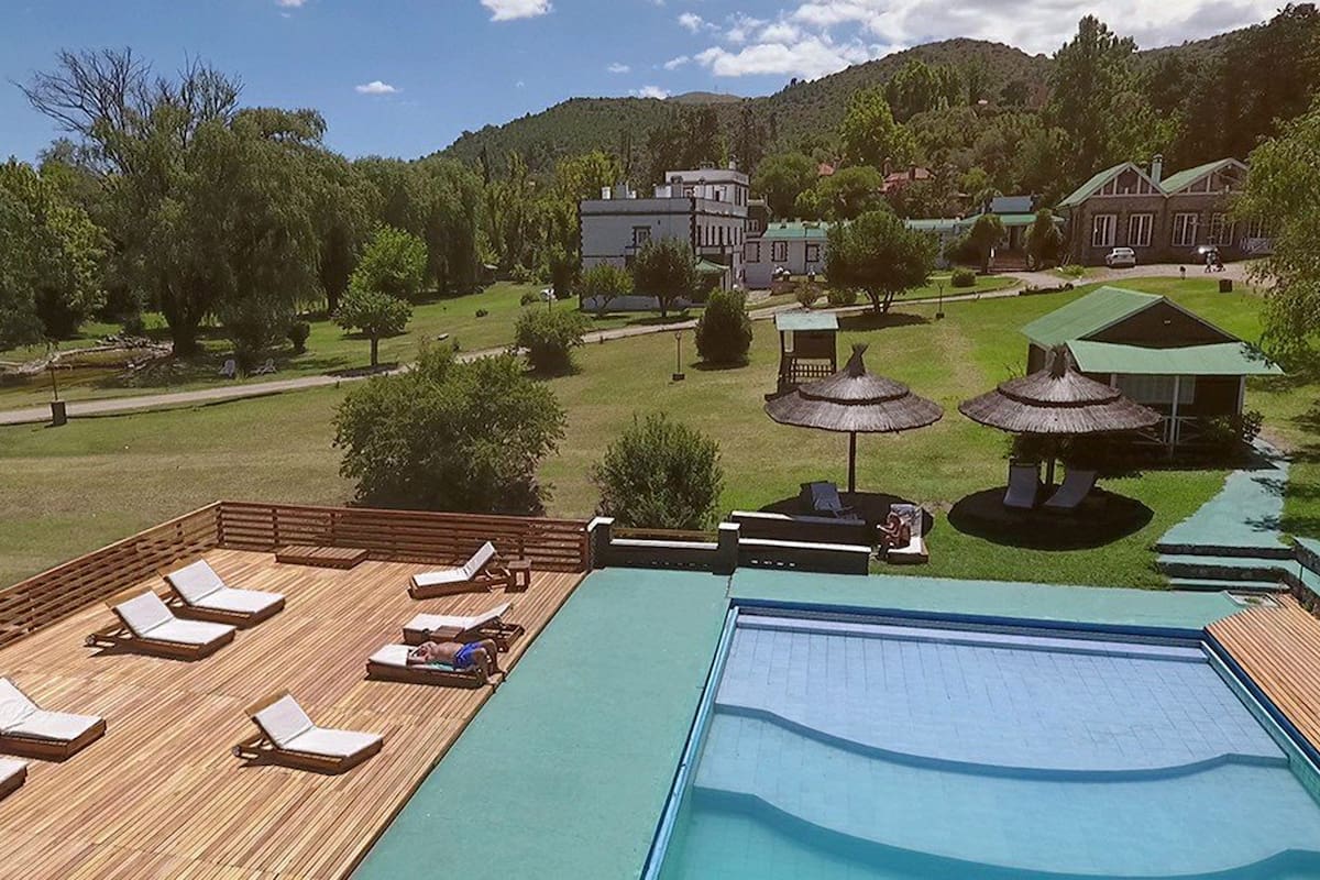 El hostal es un ícono de la zona y tiene mucha historia, que incluye ocho años de abandono