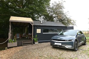El hotel boutique en las afueras de Londres y el Hyundai Ionic 5