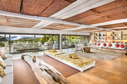 El hotel cuenta con 183 habitaciones con vistas a las Cataratas del Iguazú o a la inmensidad de la selva, diseñadas especialmente para disfrutar una atmósfera única de bienestar