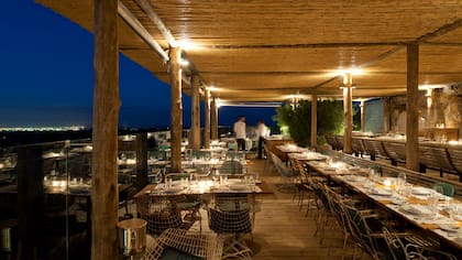 El hotel Fasano tiene los precios más costosos por cubierto y ofrece una comida de seis pasos