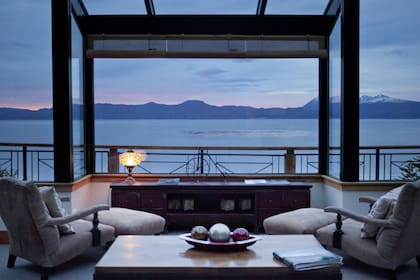 El hotel Los Cauquenes, de Ushuaia, mantiene a sus empleados de guardia para cuidar todos los detalles