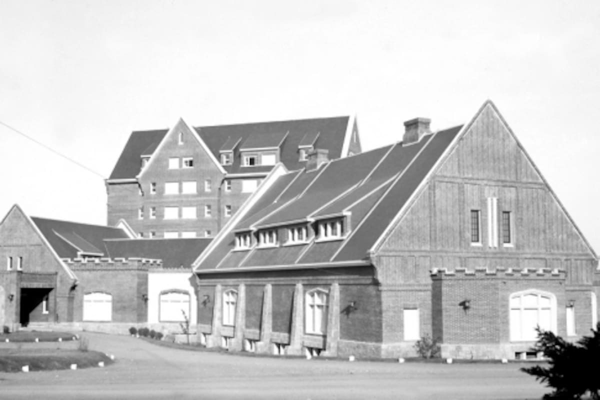 El hotel San Rafael en los años 50. Punta del Este, Uruguay