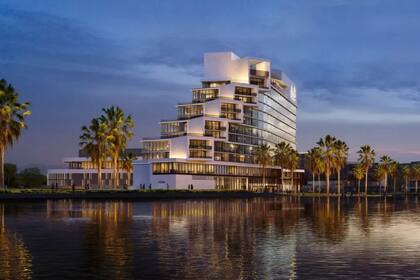 El hotel se está construyendo al otro lado del lago frente al estadio SoFi en Inglewood (Foto: (Compañía de Desarrollo KPC)