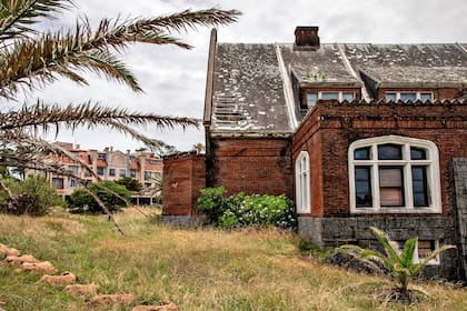 Poseía un suntuoso hall de 360 metros cuadrados, un petit golf y una sala de deportes para niños