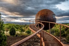 La cabaña con forma de huevo que factura el triple que una habitación de un hotel tradicional