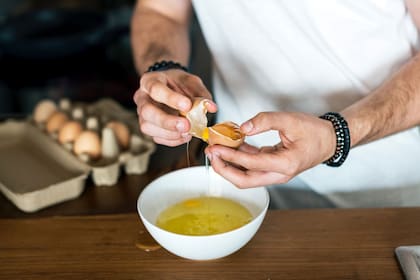 El huevo puede ser consumido y beneficiar a personas de cualquier edad.