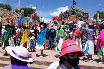 "El humahuaqueño", un hito de la música del noroeste argentino que sigue vigente en la celebración del carnaval