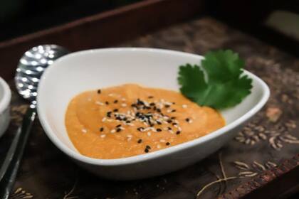 El hummus combina con muchos sabores y se diferencia de los aderezos más comunes